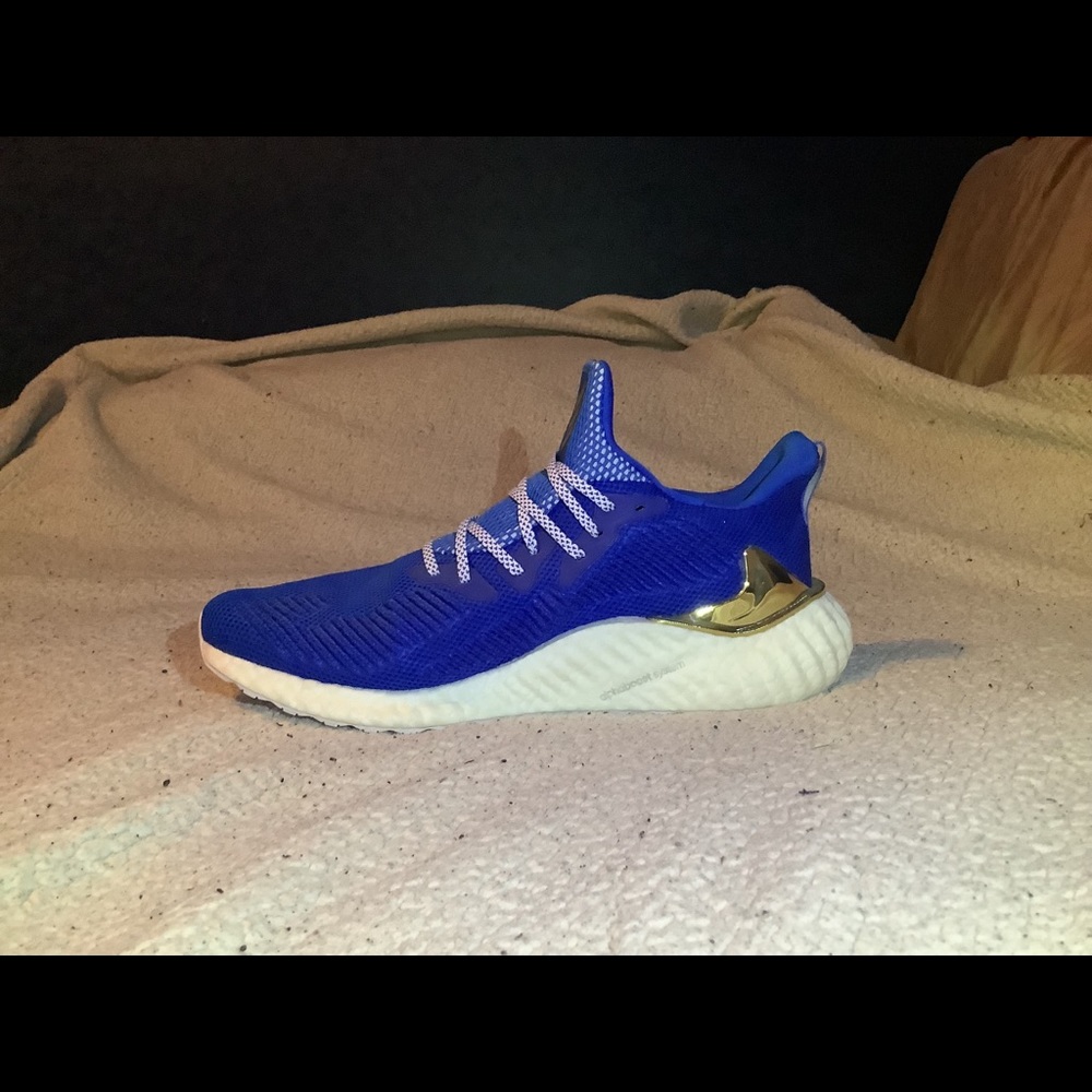 Blue Adidas Sneakers🔵‼️